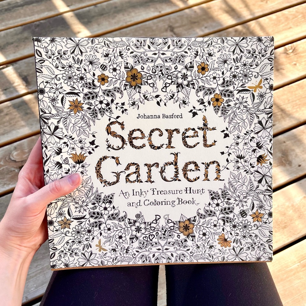 Secret Garden Colouring Book (Brand New)